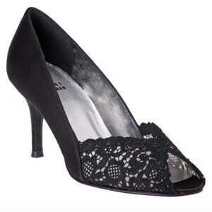 Stuart Weitzman Black Elegant Chantelle Lace Peep Toe Heels Size 9